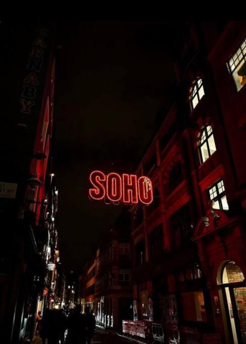 Boho In The Heart Of Soho 2, Shared